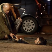 Take five: Salvatore Striano e Peppe Lanzetta in una scena