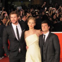 Hunger Games La Ragazza Di Fuoco Liam Hemsworth Con Josh Hutcherson Jennifer Lawrence Sul Red Carpet 292138