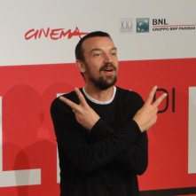 Roma 2013: il regista Alberto Fasulo scherza al photocall del film Tir