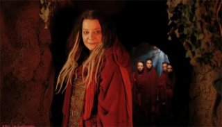 Doctor Who: Emma Campbell-Jones nel minisode The Night of the Doctor