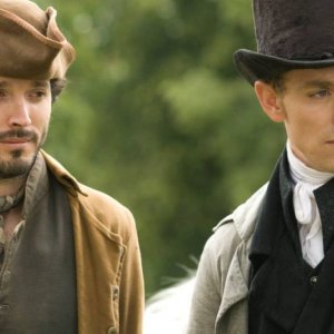 Austenland: Bret McKenzie in una scena del film con JJ Feild