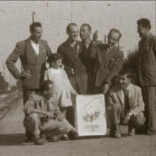 Il treno va a Mosca: un'immagine del film diretto da Federico Ferrone e Michele Manzolini