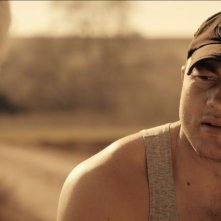 La plaga: Iurie Timbur in una scena con Maribel Martí