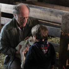 Le démantèlement: Gabriel Arcand in una scena con un bimbo