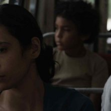 Pelo Malo: Samantha Castillo in una scena del film con il piccolo Samuel Lange