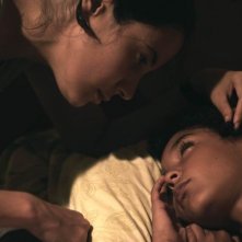 Pelo Malo: Samuel Lange in un'immagine del film con Samantha Castillo