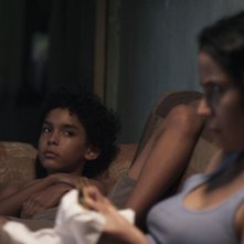 Pelo Malo: Samuel Lange in una scena con Samantha Castillo