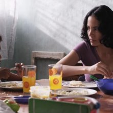 Pelo Malo: Samuel Lange in una scena del film con Samantha Castillo