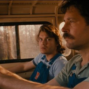 Prince Avalanche: Paul Rudd con Emile Hirsch in una scena del film