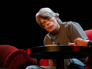 Un primo piano di Stephen King a Parigi durante il tour promozionale di Doctor Sleep