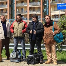 La mossa del pinguino: Ricky Memphis, Antonello Fassari, Edoardo Leo ed Ennio Fantastichini in partenza in una scena del film
