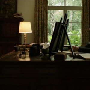 Au nom du fils: la protagonista Astrid Whettnall in una scena con Lionel Bourguet