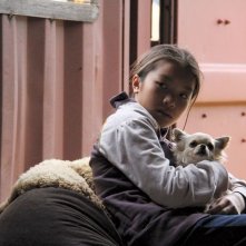 La piccola Jacqueline Joe in una scena di Top of the Lake