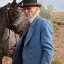 Sweetwater: Ed Harris in una scena è lo sceriffo Jackson