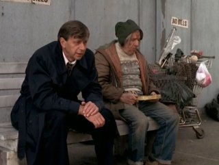X-Files: una scena dell'episodio I segreti del Fumatore
