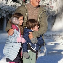 Indovina chi viene a Natale?: Claudio Bisio in una scena familiare del film