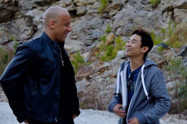 Fast & Furious 7: Vin Diesel sul set col regista James Wan