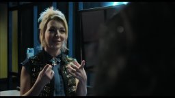 Trailer - Powder Room