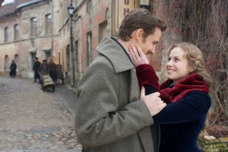 Anna Karénina: Lou De Laage e Max Von Thun nella fiction Rai