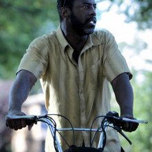 Blue Caprice: Isaiah Washington con la sua moto