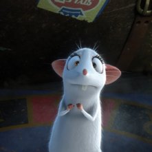 Il castello magico: ecco un tenero topolino bianco in primo piano