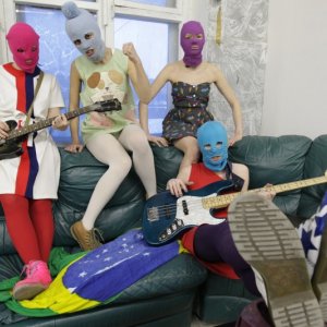 Pussy Riot: A Punk Prayer, una scena tratta dal film