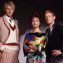 Doctor Who: una foto con il quinto Dottore Peter Davison