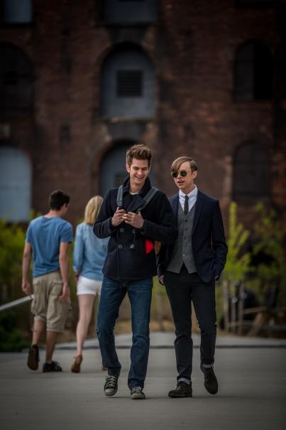 The Amazing Spider-Man 2: Andrew Garfield e Dane DeHaan scherzano insieme