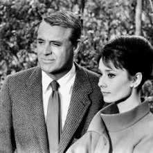 Cary Gran E Audrey Hepburn In Una Scena Disciarada Del 1963 294291
