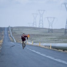 I sogni segreti di Walter Mitty: Ben Stiller corre disperatamente in una scena del film