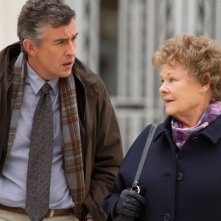 Philomena: Judi Dench insieme a Steve Coogan in un'immagine del film