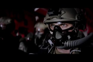 Teaser Trailer italiano - Godzilla