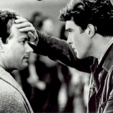 Tom Hanks con Antonio Banderas in una bella scena di Philadelphia