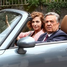 Casa e bottega: Renato Pozzetto ed Anna Galiena in una scena della fiction