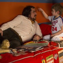 American Hustle: Christian Bale in una scena del film