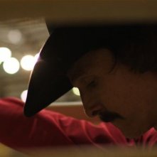 Dallas Buyers Club: Matthew McConaughey in una scena del film diretto da Jean-Marc Vallée
