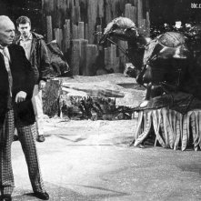Doctor Who: il primo Dottore William Hartnell in una scena della serie classica