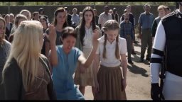 Trailer Italiano - Angry Games - La ragazza con l'uccello di fuoco