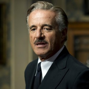 Un matrimonio: Christian De Sica nella fiction