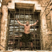 Hercules: La leggenda ha inizio, Kellan Lutz furioso in catene