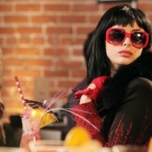Don't Trust the Bitch in Apartment 23: Krysten Ritter nell'episodio Amiche del cuore