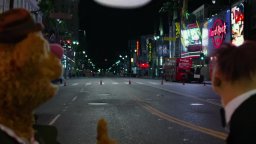 Promo 'Happy New Year' - Muppets Most Wanted