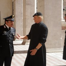 Don Matteo 9: Terence Hill e Nino Frassica in un momento della fiction Rai