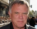 Joe Johnston dirige il sci-fi Extinction