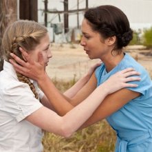 Angry Games - La ragazza con l'uccello di fuoco: Maiara Walsh in una scena con Kennedy Hermansen