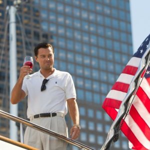 The Wolf of Wall Street: una suggestiva immagine di Leonardo DiCaprio tratta dal film