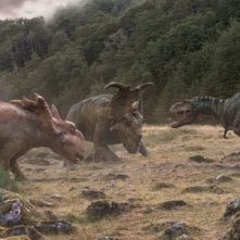 A spasso con i dinosauri: dinosauri che si azzuffano in una scena del film