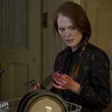 Carrie: Julianne Moore insanguinata in un drammatico momento del film