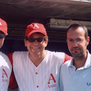 Happy Days: il presidente del fan club, Giuseppe Ganelli, con Ken Lerner ed Anson Williams alla reunion dei 30 anni
