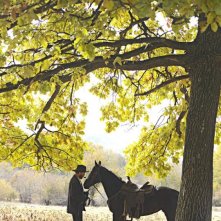 Hatfields & McCoys: Kevin Costner in una scena della miniserie